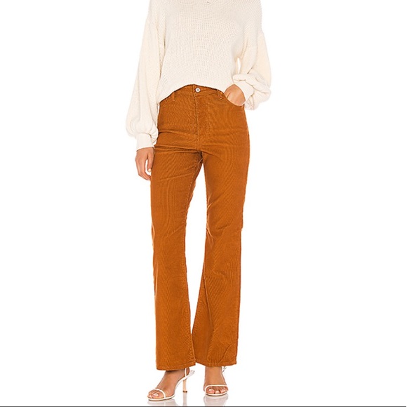 Levi’s Ribcage Flare Cord Jeans in Caramel Cafe - Picture 5 of 13